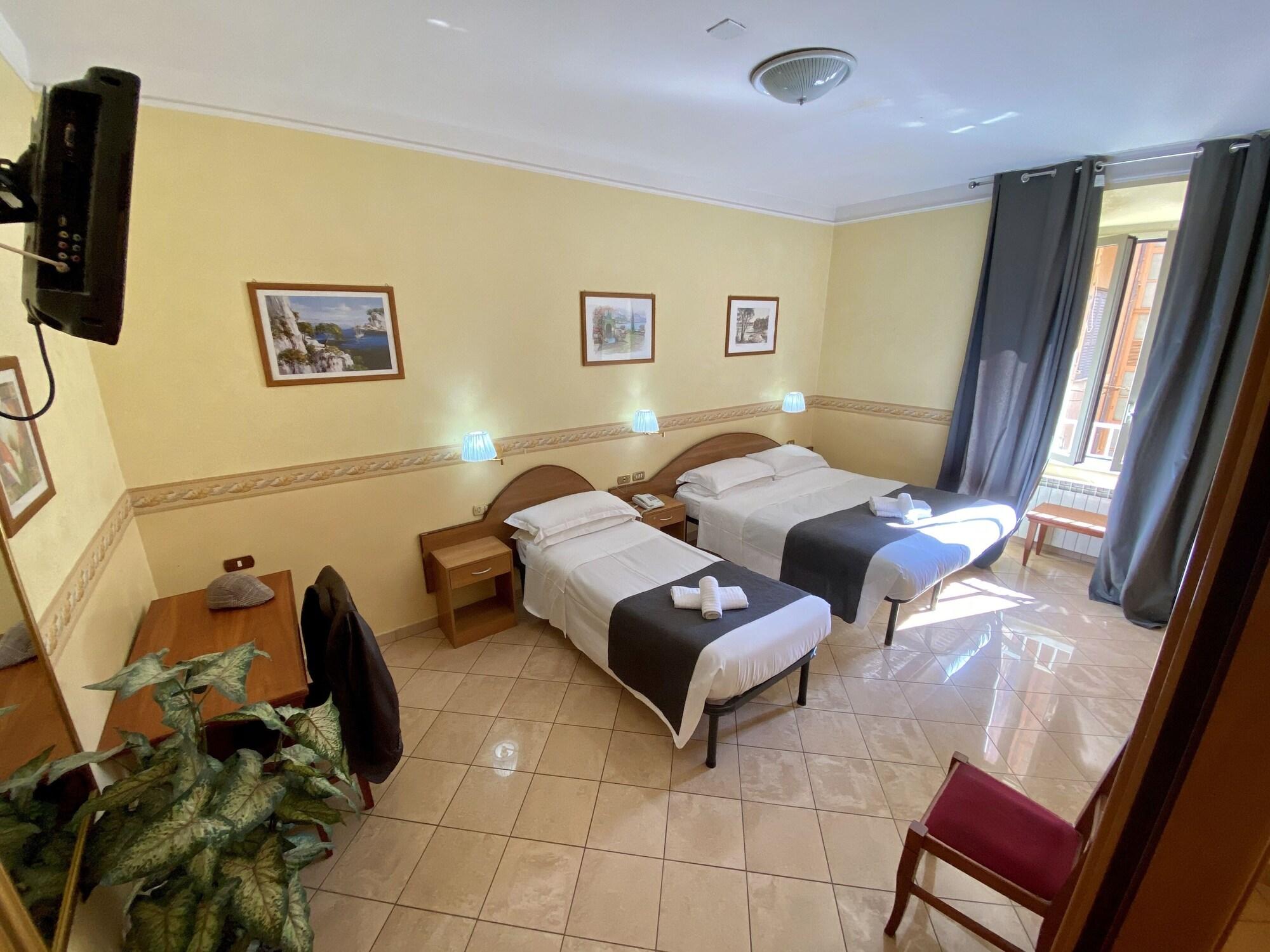 Hotel Resi Рим Екстериор снимка