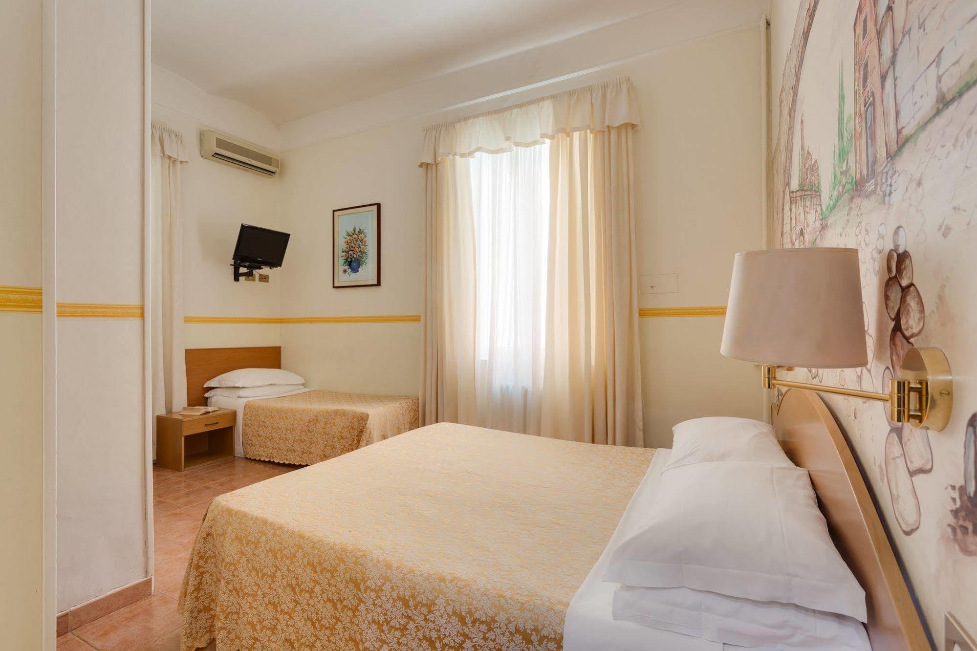 Hotel Resi Рим Екстериор снимка